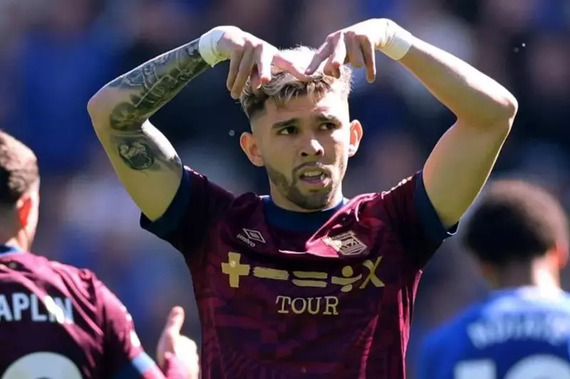 خوليو إنسيسو لاعب إيبسويتش تاون